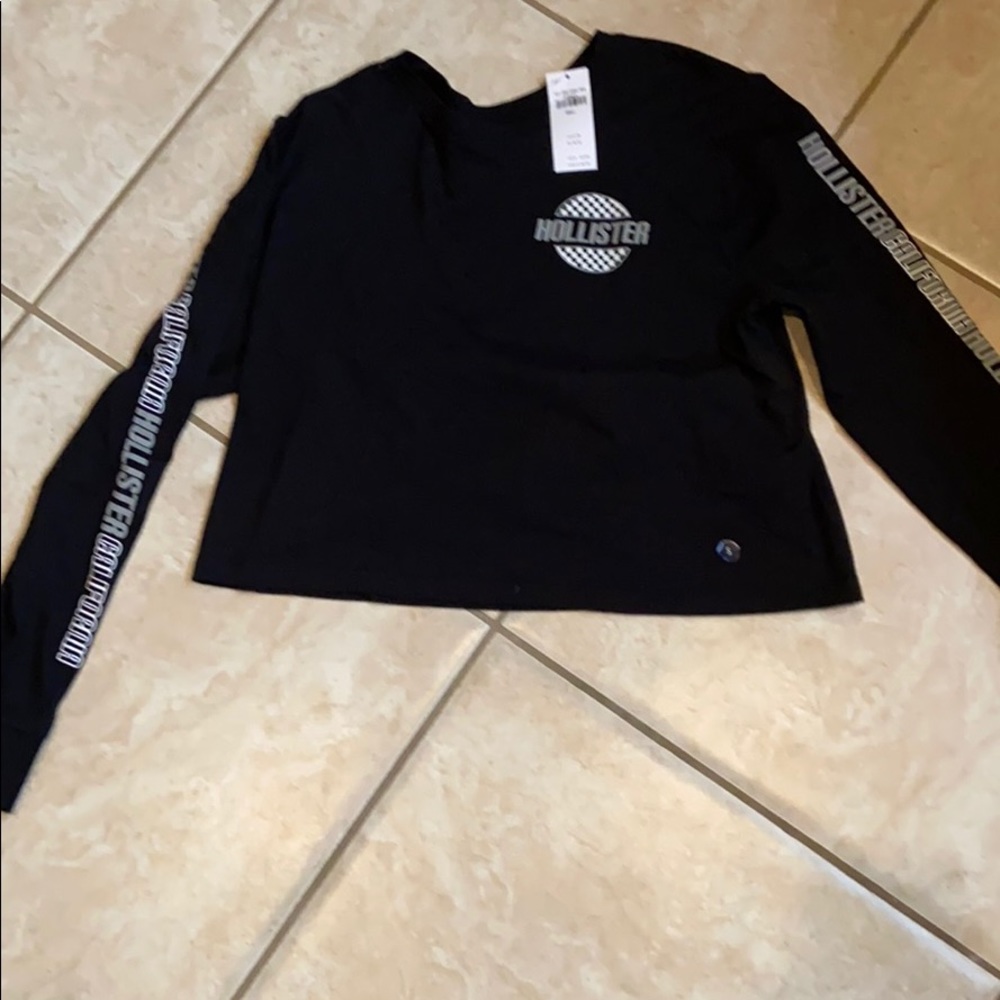 Hollister Long Sleeve T